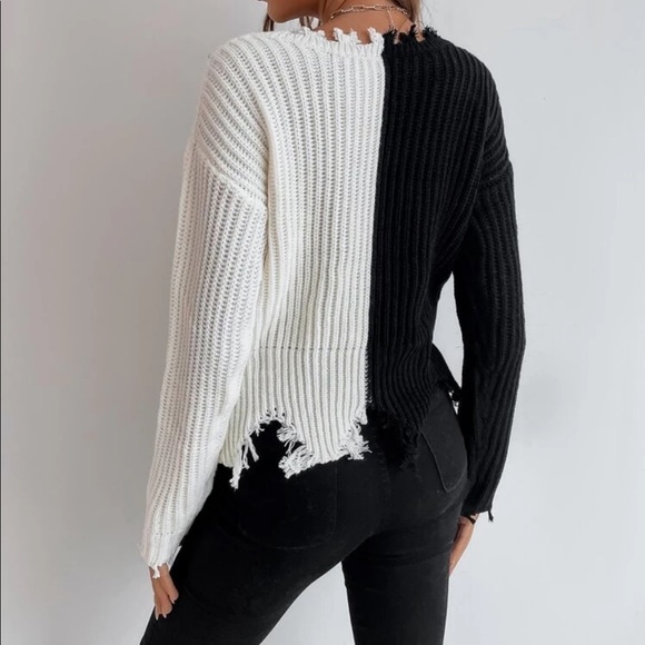 Color block distressed hem v neck sweater - Picture 8 of 11